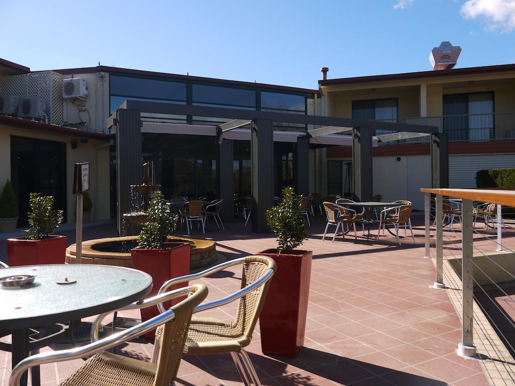Alpha Hotel Canberra Camberra Exterior foto